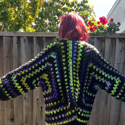 Hexi Cardigan